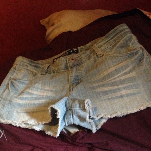 Short shorts