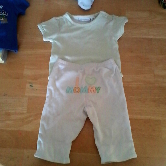 I <3 Mommy outfit
