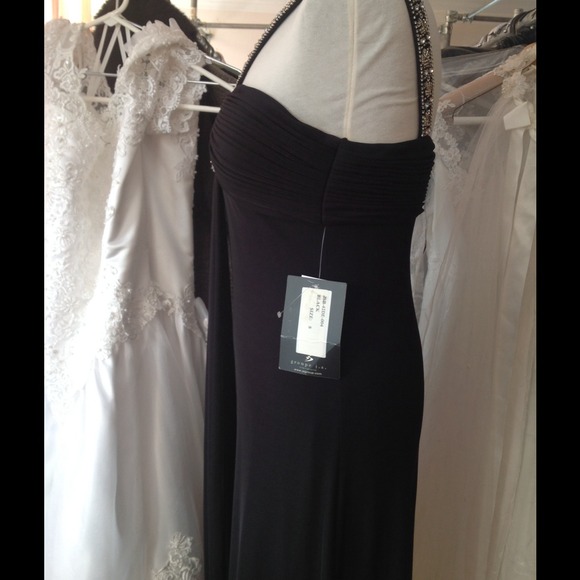 JS Boutique gown - Picture 4 of 4