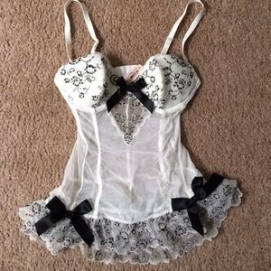 🔴SOLD ON EBAY🔴Victoria's Secret Lingerie