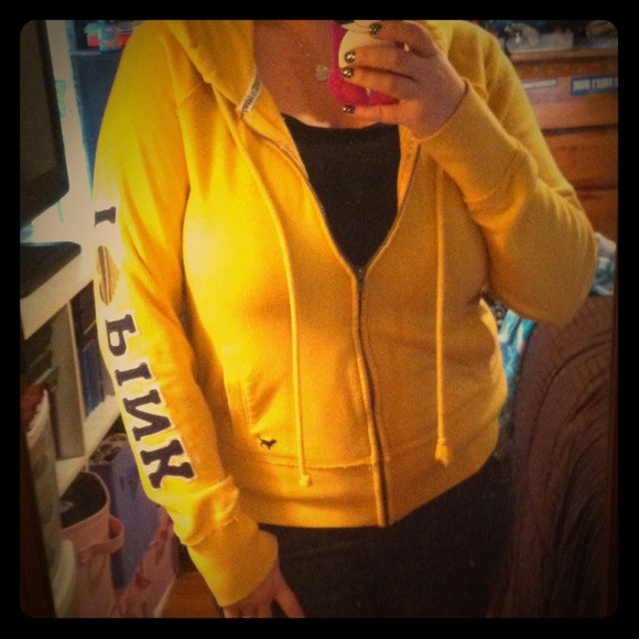 ❗️✋SOLD✋❗️VS yellow I 💙 PINK hoody zip up