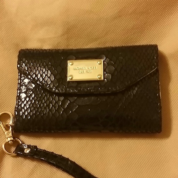 Accessories - IPhone 5 s c holder