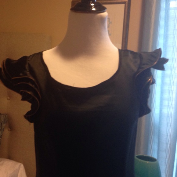 LBD - Picture 2 of 4