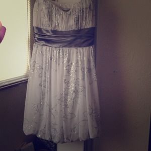 Cute homecoming/prom dress!