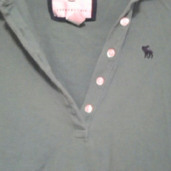 a&f quarter sleeve polo