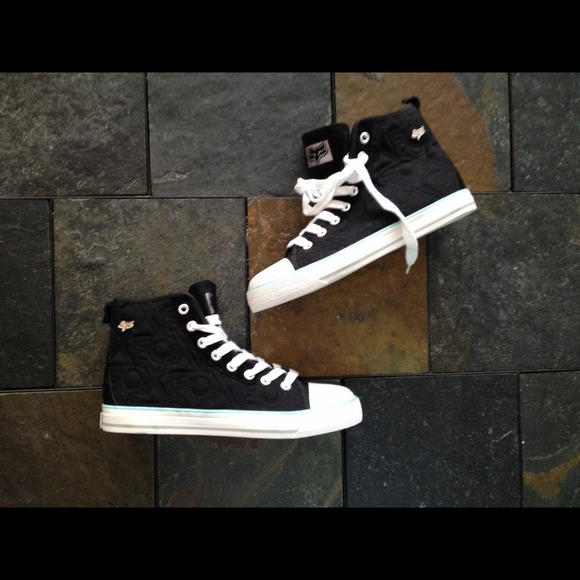 ***SOLD*** FOX gear racing Canvas Shoes... - Picture 3 of 4