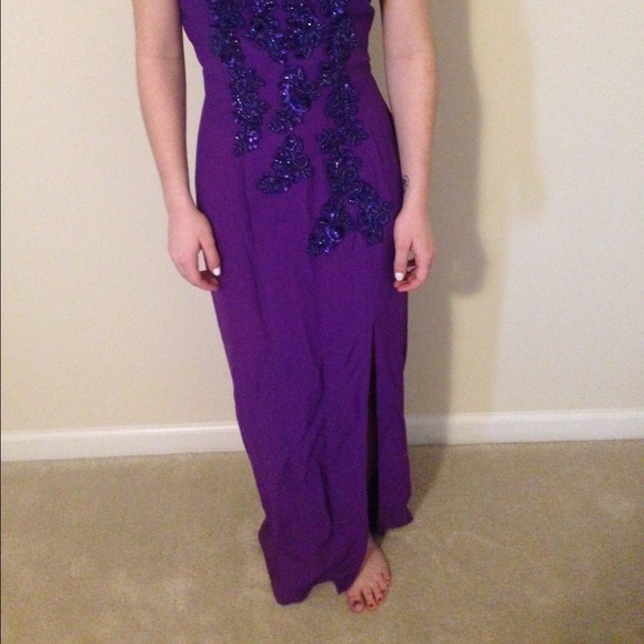 Prom Dress - Picture 3 of 4