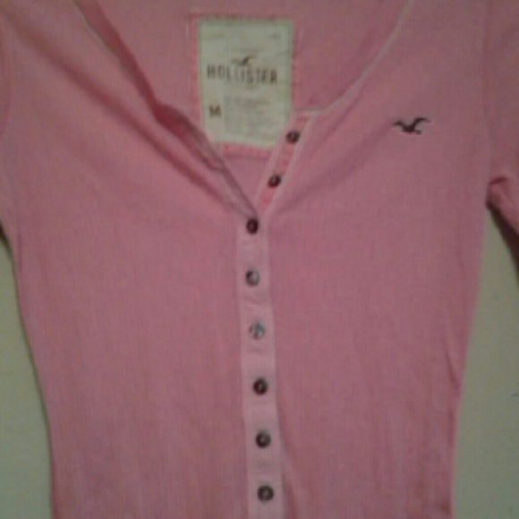 pink hollister shirt