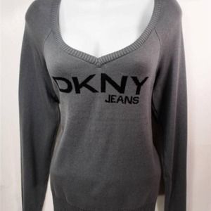 🚫sold🚫DKNY gray sweater with logo
