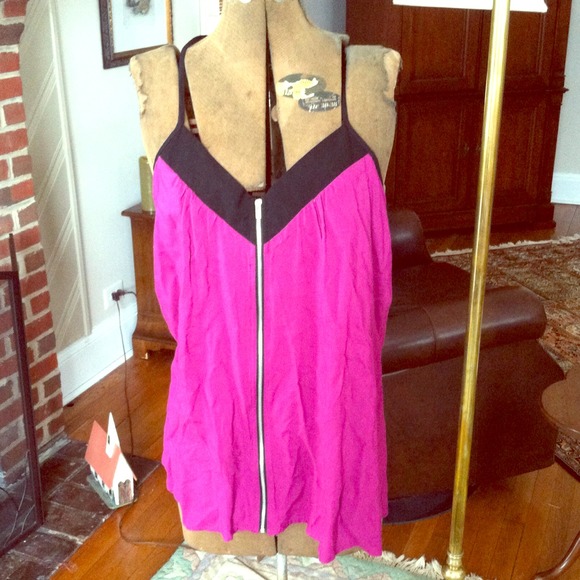 fun Zipup tank!