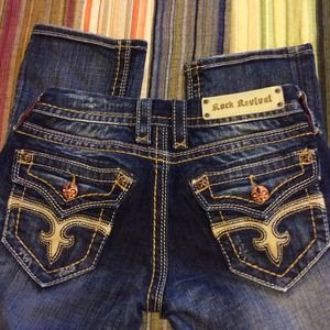 ***SOLD in BUNDLE***Rock Revival Leah straight leg