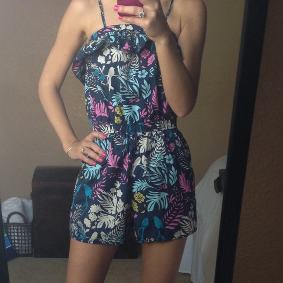 SOLD!!! Brand new tropical onsie