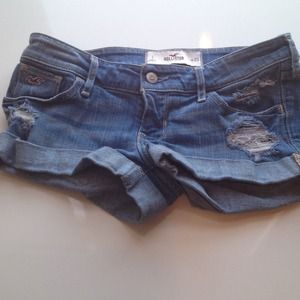 HOLLISTER distressed denim shorts