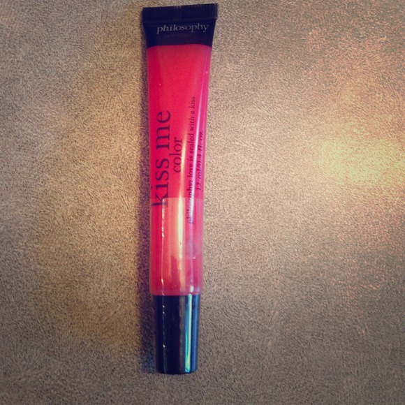 🚫SOLD philosophy kiss me color lip shine