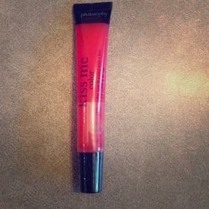 🚫SOLD philosophy kiss me color lip shine