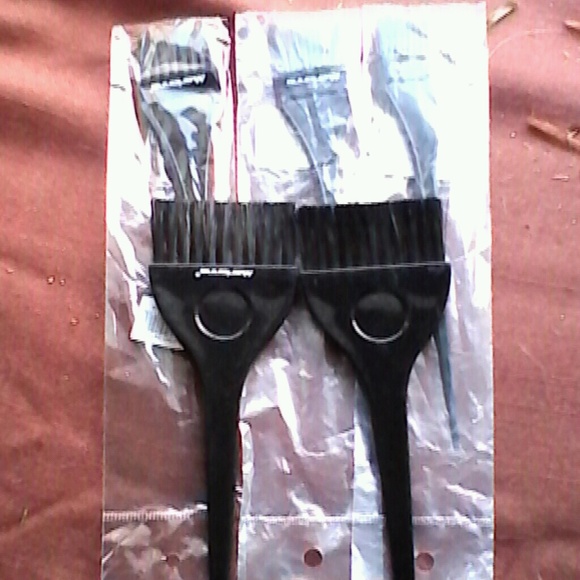 Hair Coloring Tools - Picture 2 of 2