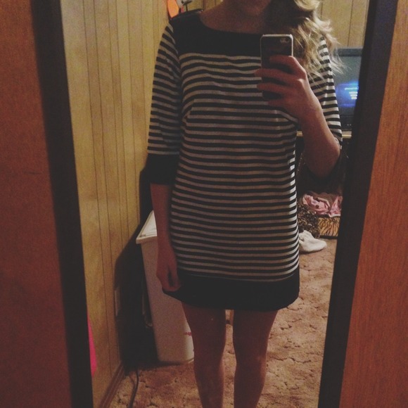 FOREVER simple black & white striped dress