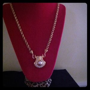 Necklace Reversable shell $85