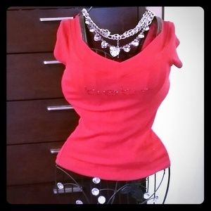 Super cute v neck bebe red top