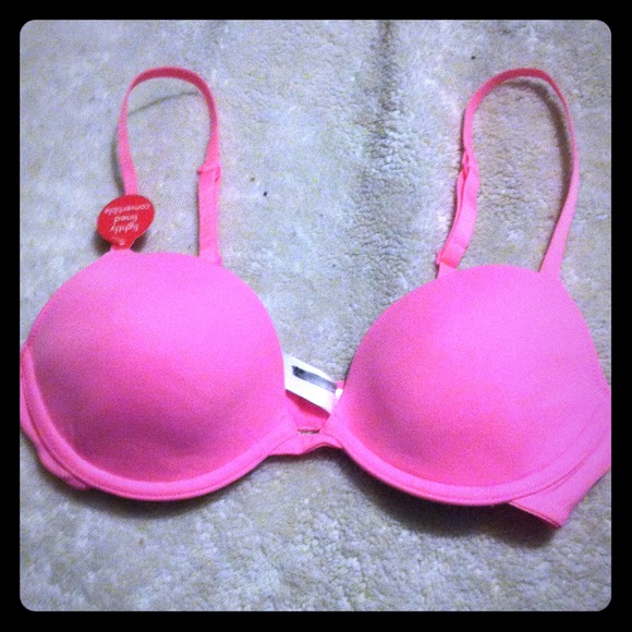 SOLD🎀GIFTED🎀New Hot Pink Bra