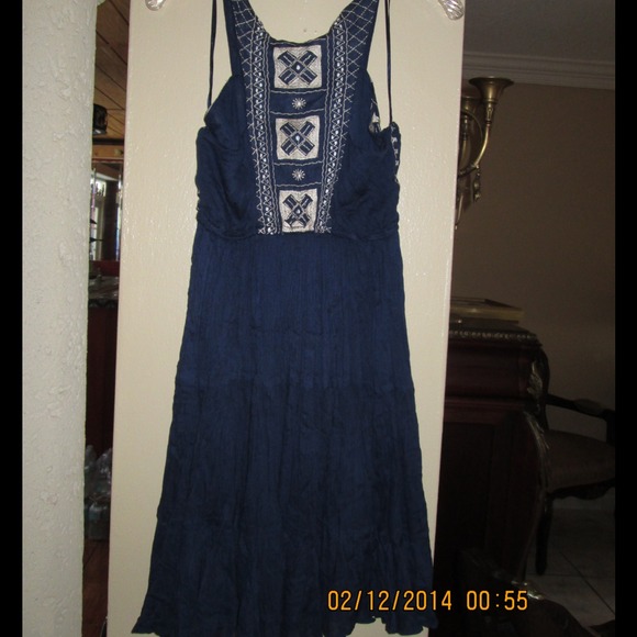 Weekend Sale - Picture 3 of 3