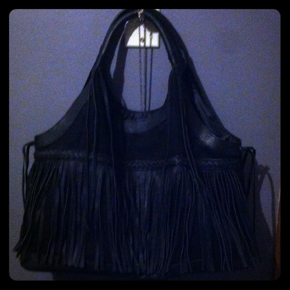 Sold🌸NAME YOUR PRICE🌸Large Fringe Purse🌸