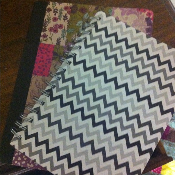 2 brand new notebooks