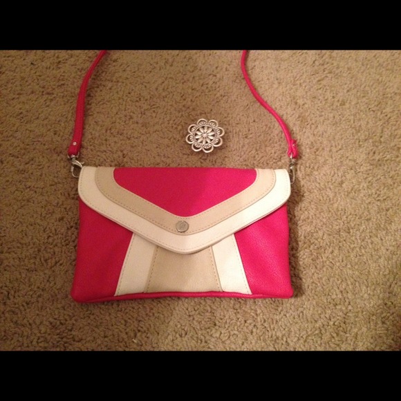 Grace Adele clutch NEW WITHOUT TAGS - Picture 1 of 3
