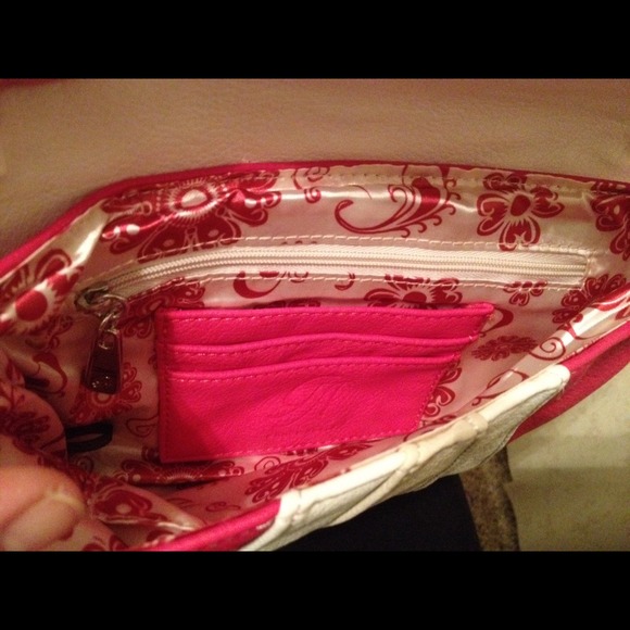 Grace Adele clutch NEW WITHOUT TAGS - Picture 2 of 3