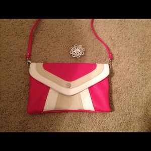 Grace Adele clutch NEW WITHOUT TAGS