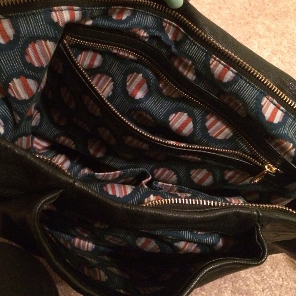 Bundle - Picture 2 of 4