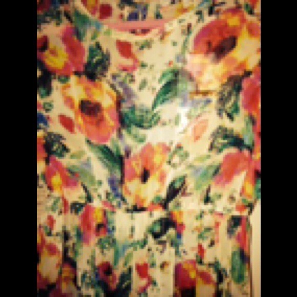 🌸 Lily White Translucent Blouse/Dress 🌸 NWT!👍👌 - Picture 2 of 4