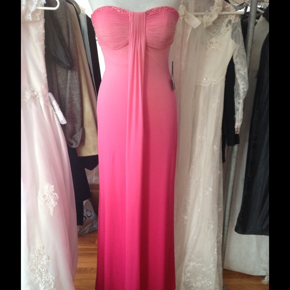 JS boutique Ombre pink gown - Picture 2 of 4