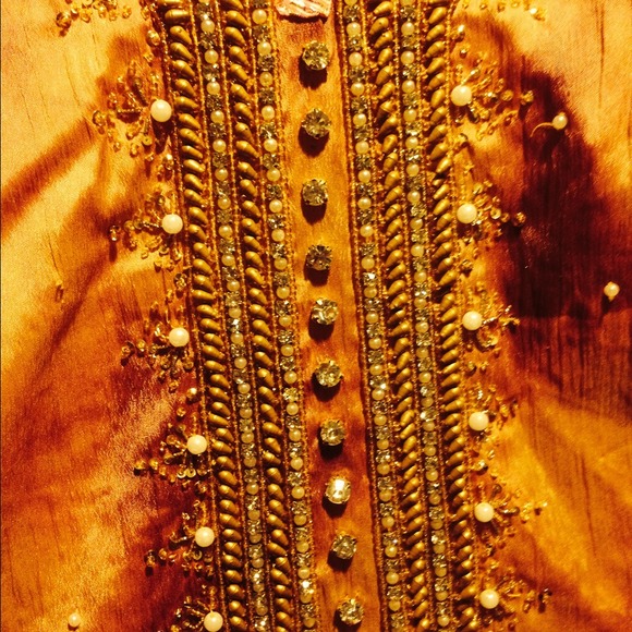 Stunning brown Indian dress with work short sleeve - Picture 4 of 4