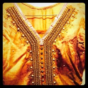 Stunning brown Indian dress with work short sleeve