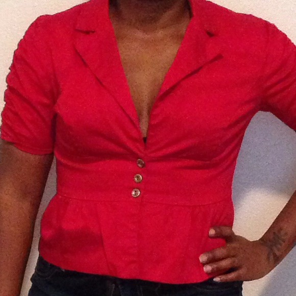 🎀Red short sleeve blazer🎀 - Picture 4 of 4