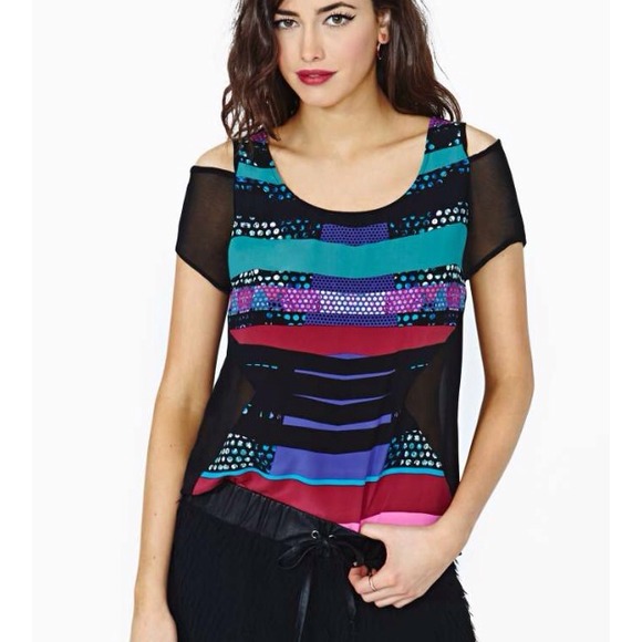 Open shoulder sheer top - Picture 3 of 3