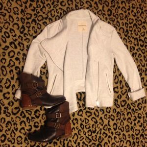 Sound & Matter motorcycle jacket size medium