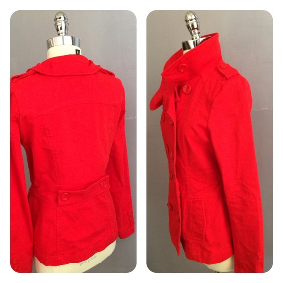 BUNDLED! 💛 divided • cherry red trench coat - Picture 2 of 4