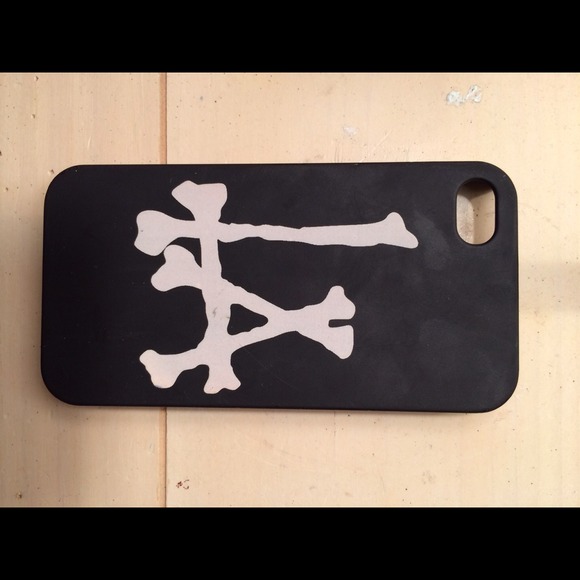 Brandy Melville LA bones iphone 4/4s case