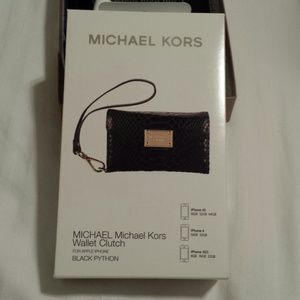 Authentic Michael Kors Wallet Clutch
