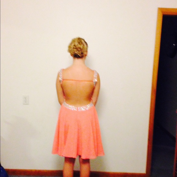 Short prom dress! - Picture 3 of 3