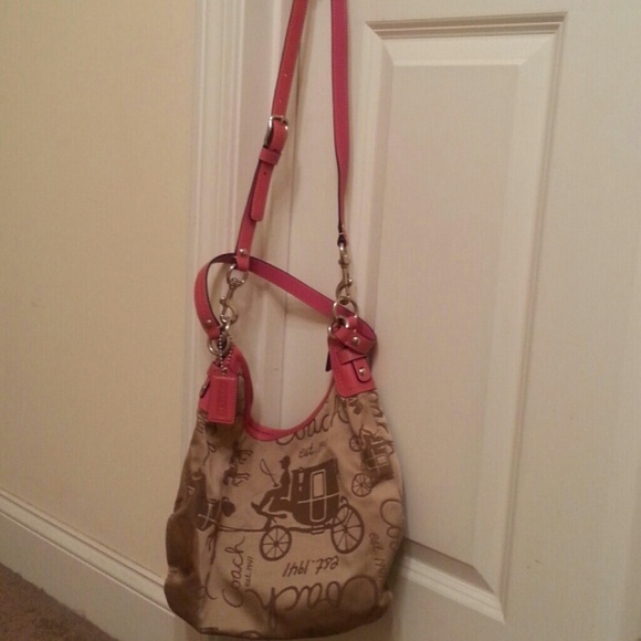 SOLD Authentic Coach Signature Bag
