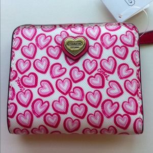 Coach 💗Heart💗 Print Small Wallet