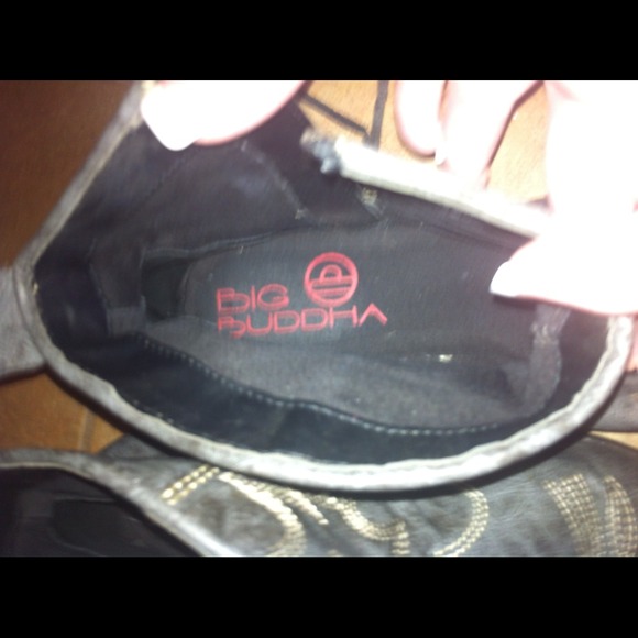 🔴SOLD🔴 Big Buddha Boots - Picture 3 of 3