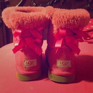 Pink bailey bow UGGs