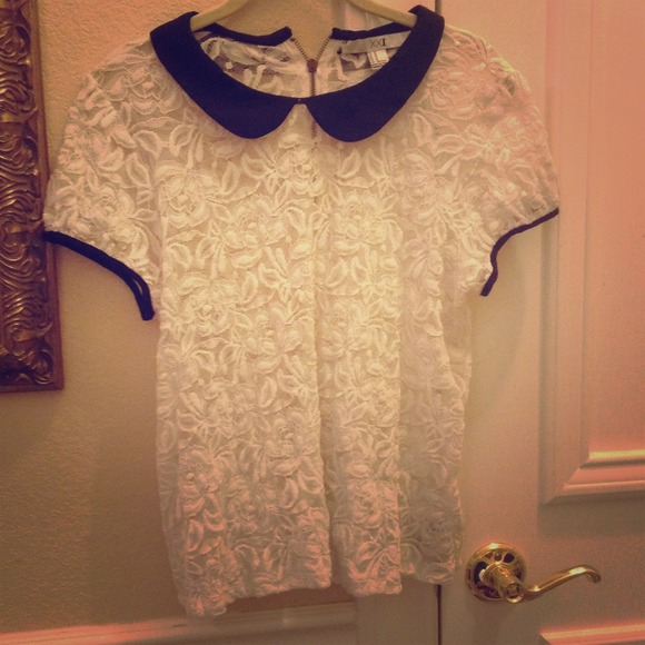 Black & white lace top with Peter Pan style collar