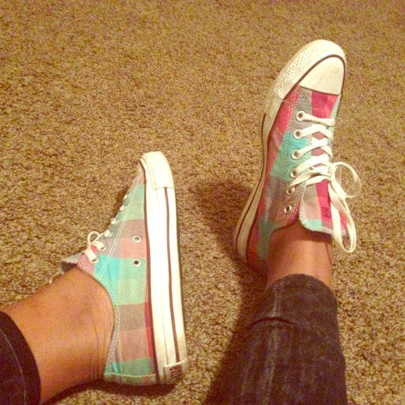 Multi Color Converse