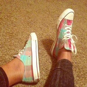 Multi Color Converse