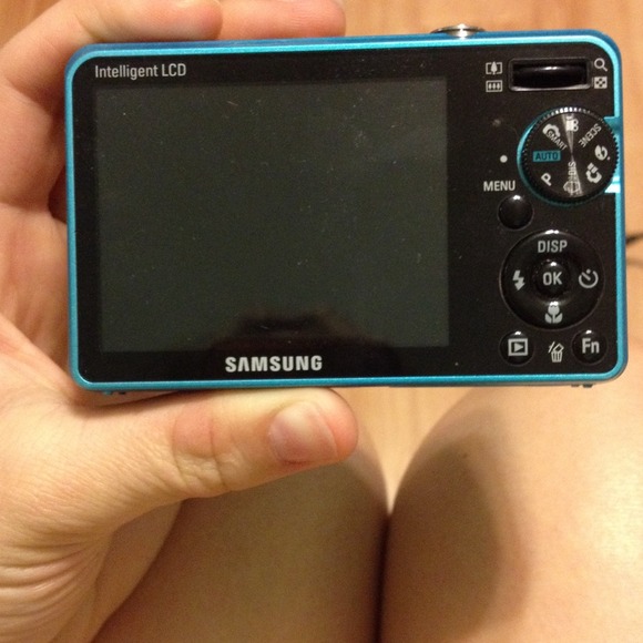 Samsung camera - Picture 2 of 3